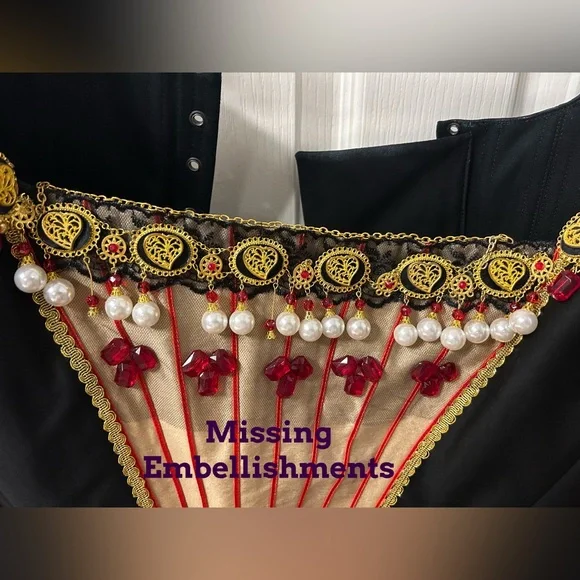 Queen Of Hearts Costume Sz S Handmade Red Gold Gown Alice In Wonderland Cosplay - Picture 4 of 16